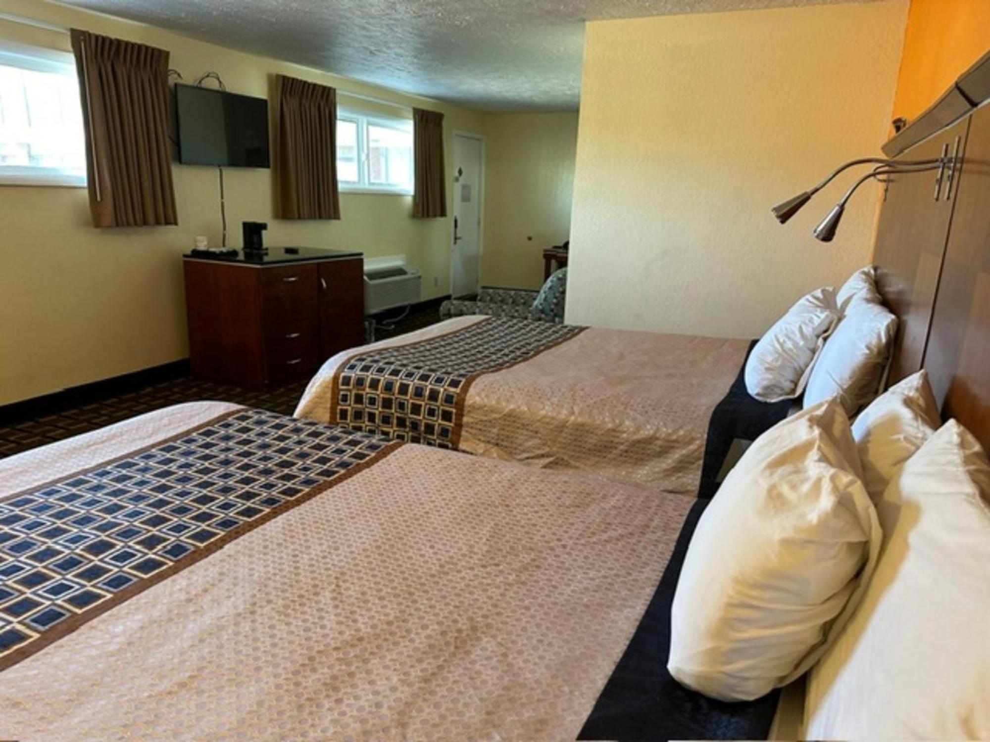 Stay Inn By Oyo Near I 80 Lincoln West Bagian luar foto